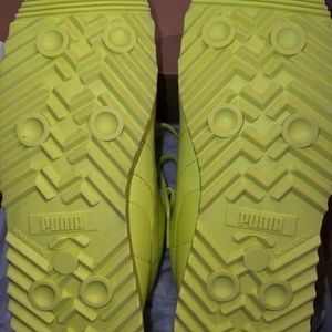 Brand new never worn lime green puma